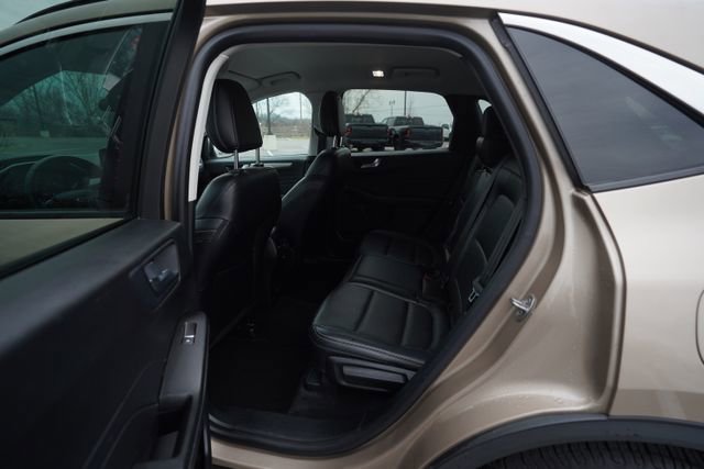 Used 2021 Ford Escape SEL FWD image 15