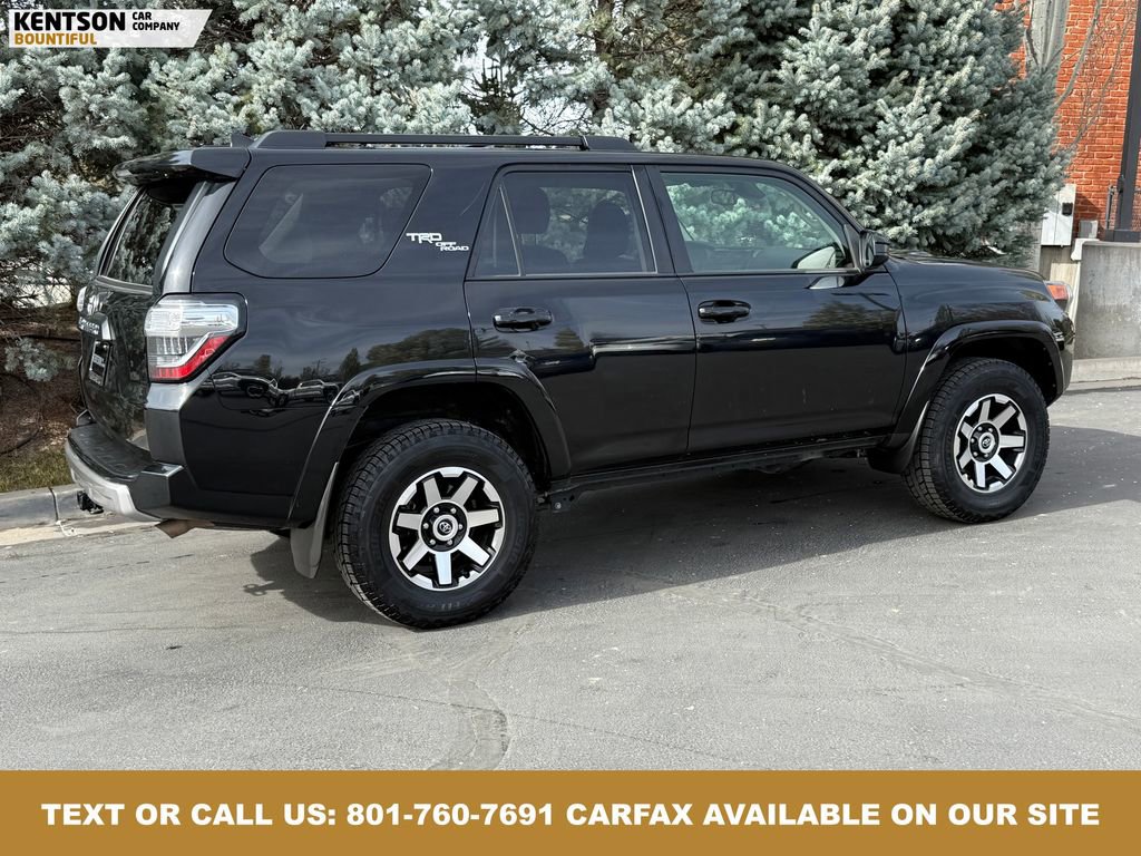 Used 2024 Toyota 4Runner TRD Off-Road image 9