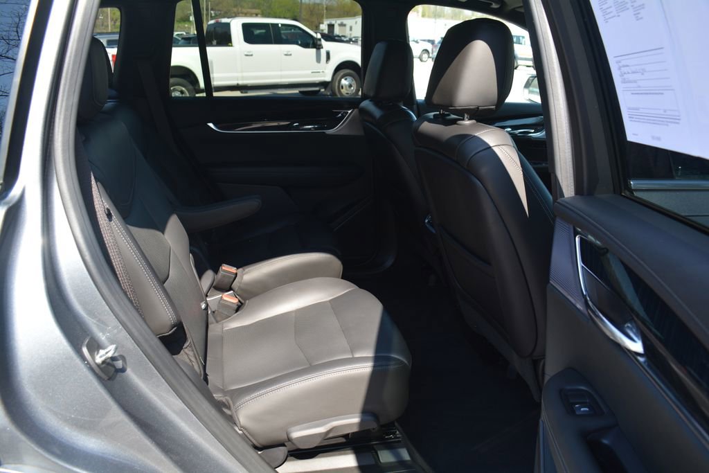 Used 2020 Cadillac XT6 Premium Luxury image 21