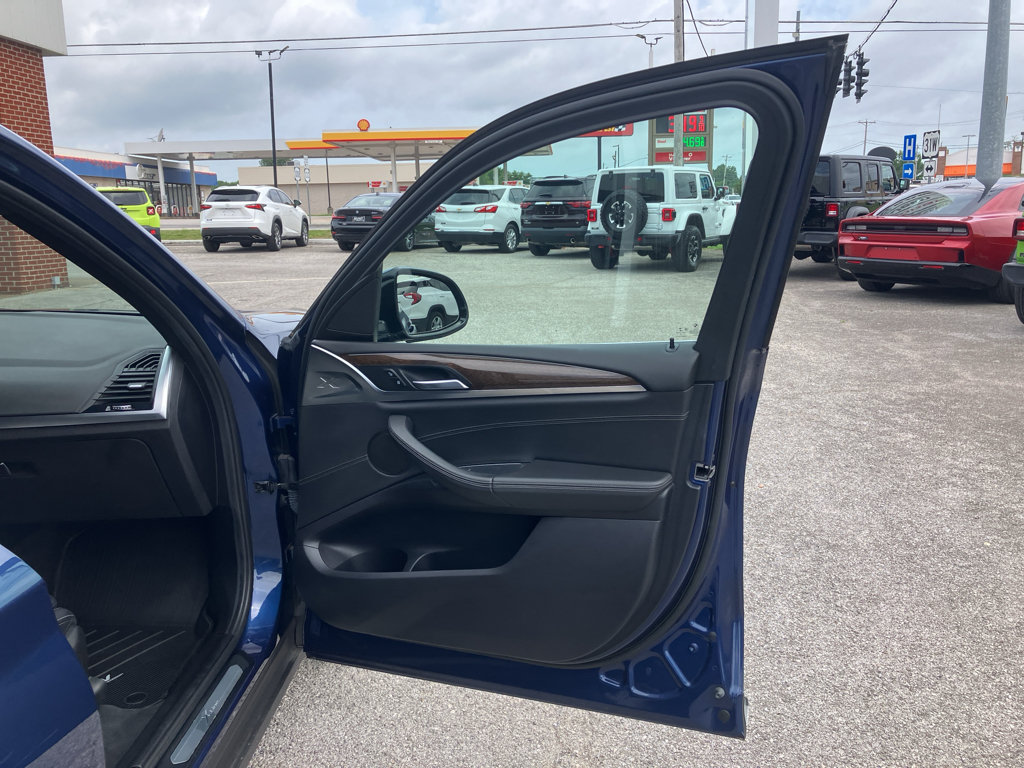 Used 2018 BMW X3 xDrive30i AWD/4WD image 18