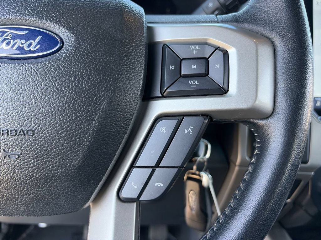 Used 2022 Ford F350 Lariat w/ Black Appearance Package AWD/4WD image 16