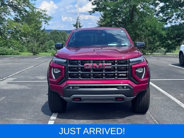 Used 2025 GMC Canyon AT4 w/ Nightfall Edition AWD/4WD image 3