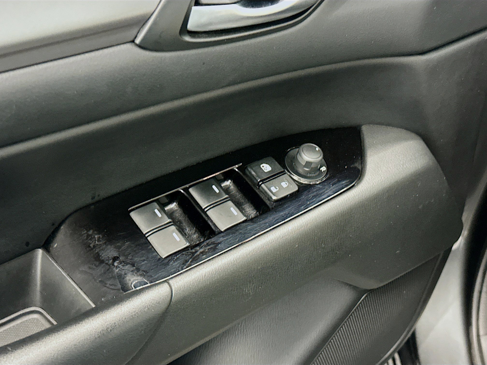 Used 2025 MAZDA CX-5 AWD 2.5 S w/ Preferred Package image 15