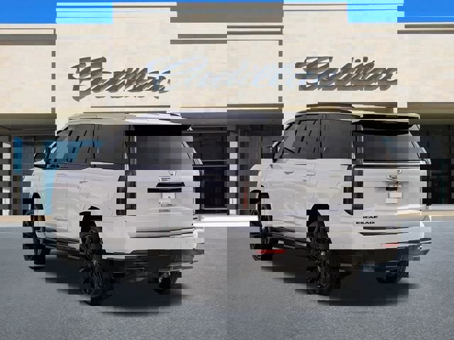 Used 2026 Cadillac Escalade Platinum Sport w/ LPO, ONYX Package image 9