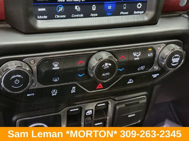 Used 2022 Jeep Wrangler Unlimited Rubicon AWD/4WD image 16