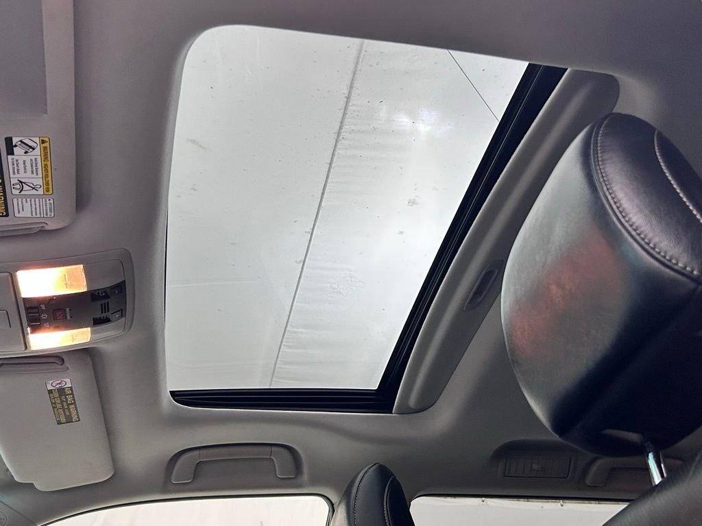 Used 2016 Lexus GX 460 w/ Premium Package image 25