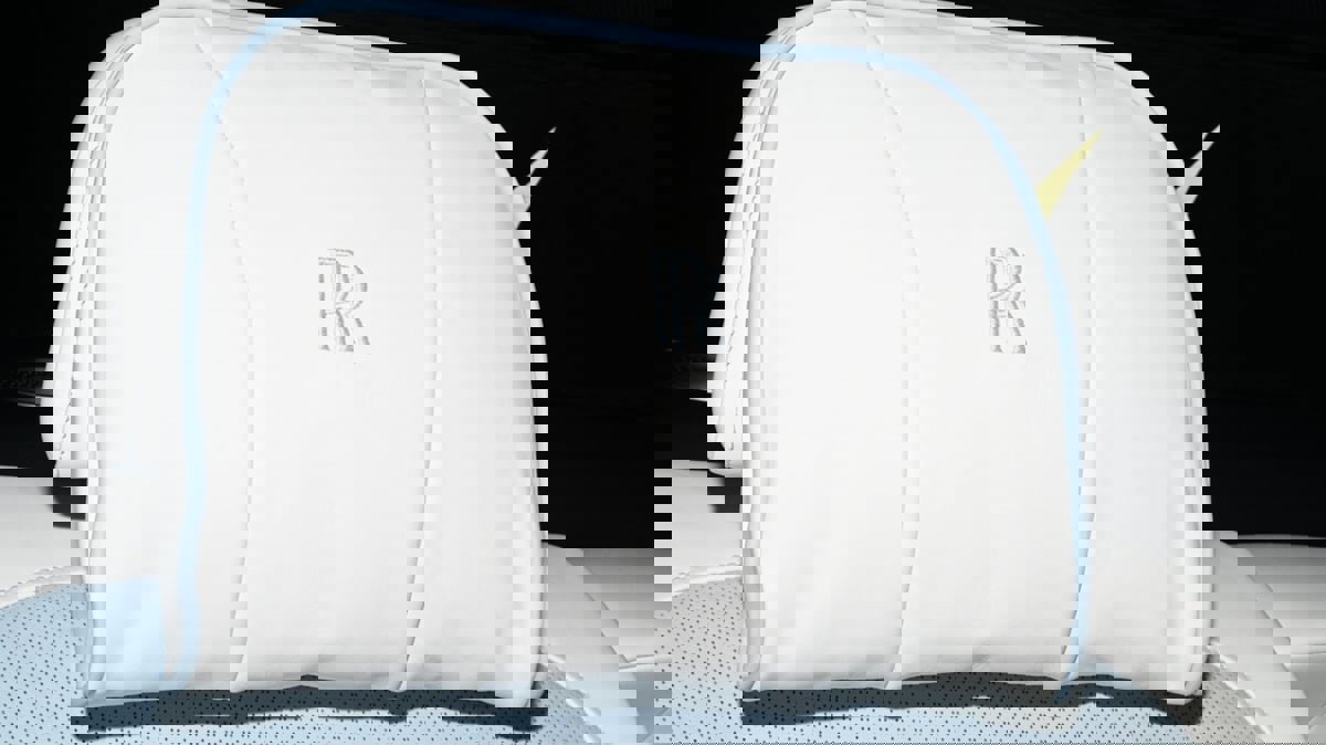 Used 2023 Rolls-Royce Ghost Black Badge w/ Black Badge Ghost Package image 21