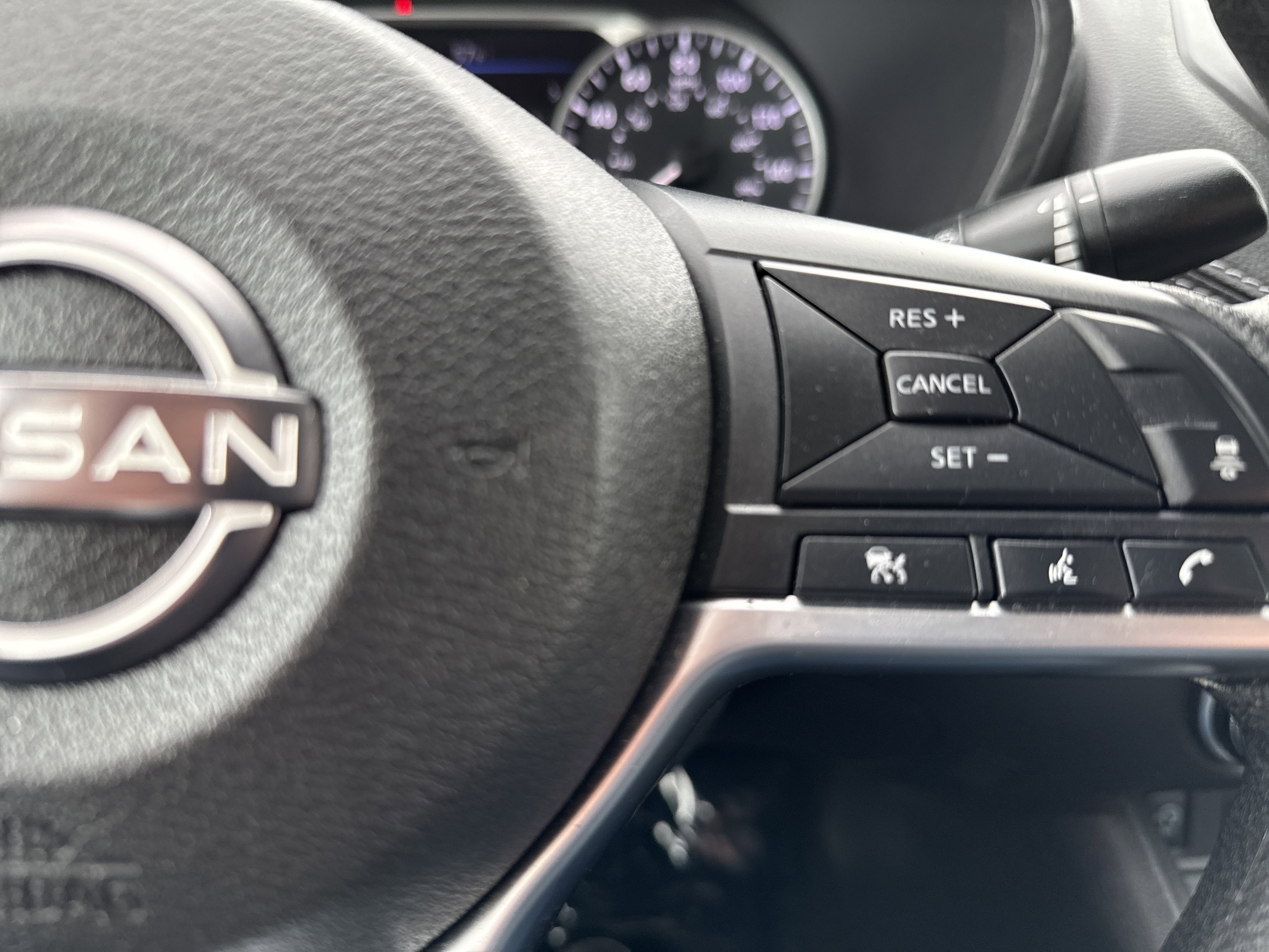 Used 2024 Nissan Sentra SV FWD image 19