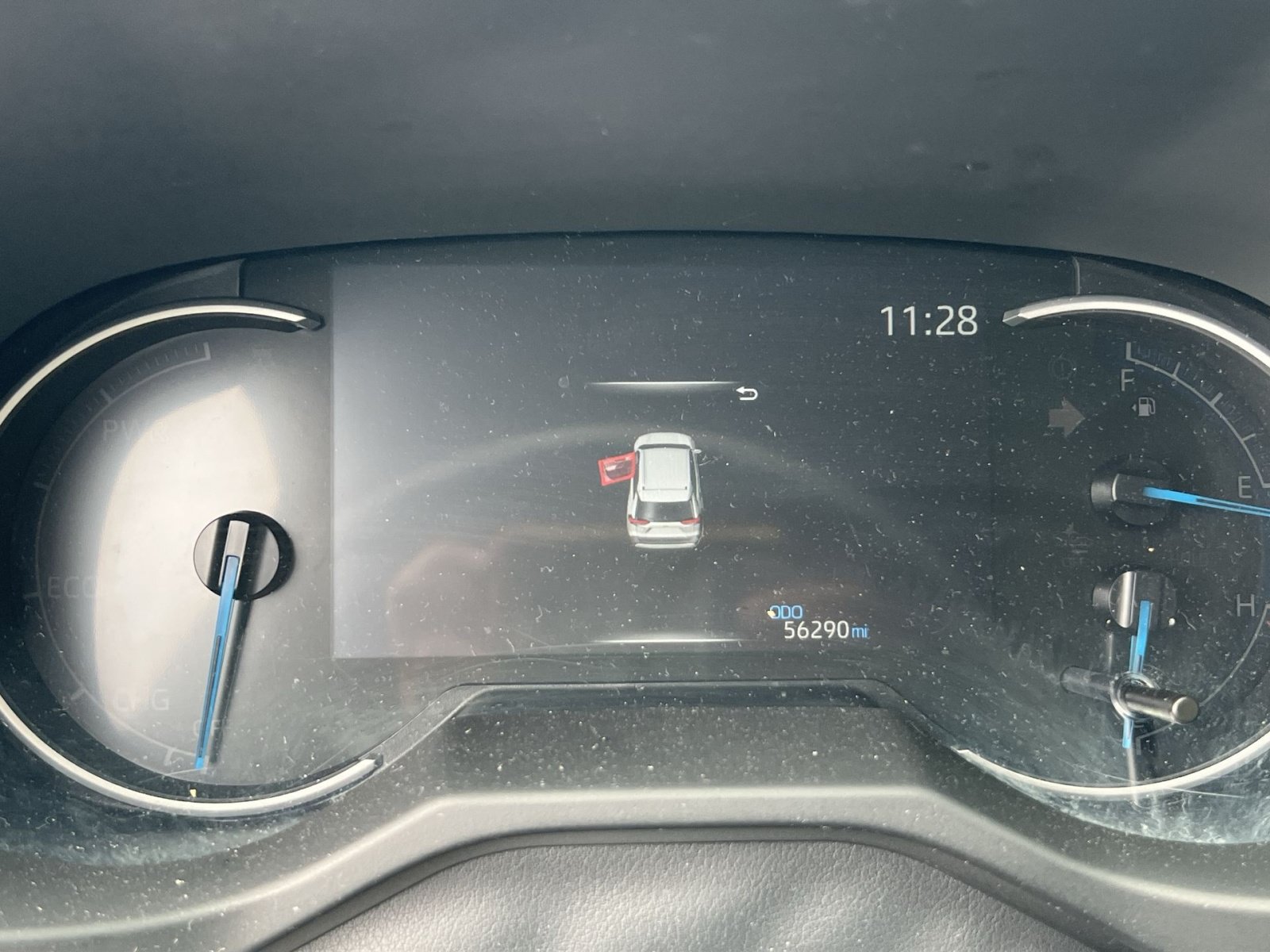 Used 2025 Toyota RAV4 XLE AWD/4WD image 16