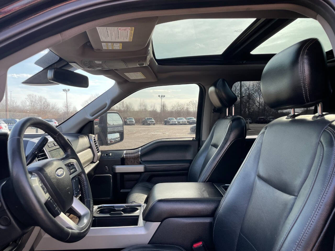 Used 2017 Ford F350 Lariat w/ Lariat Ultimate Package AWD/4WD image 18
