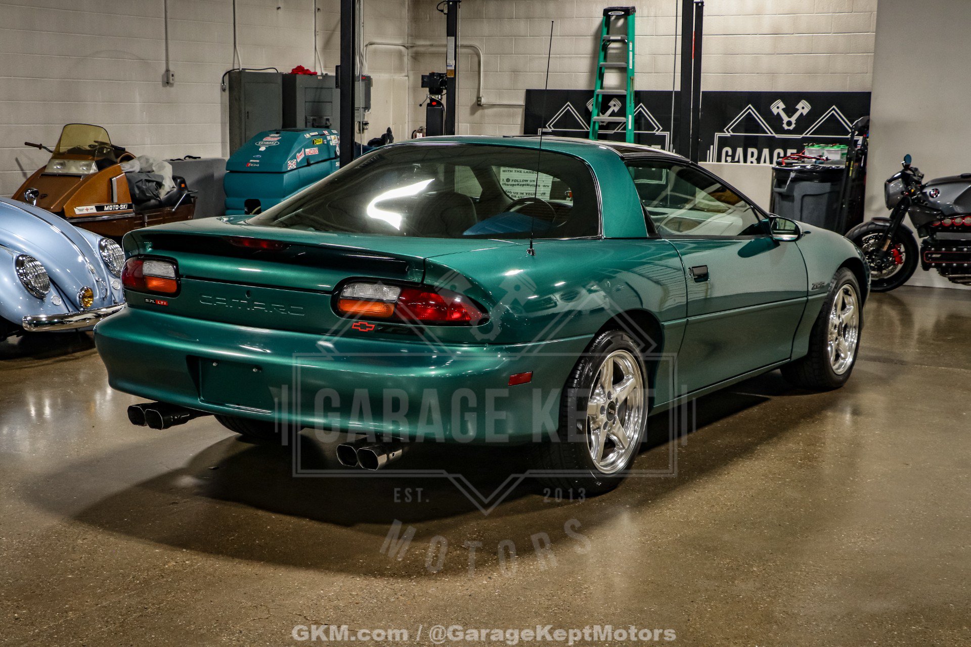 Used 1997 Chevrolet Camaro Z28 w/ Preferred Equipment Group 2 RWD image 8