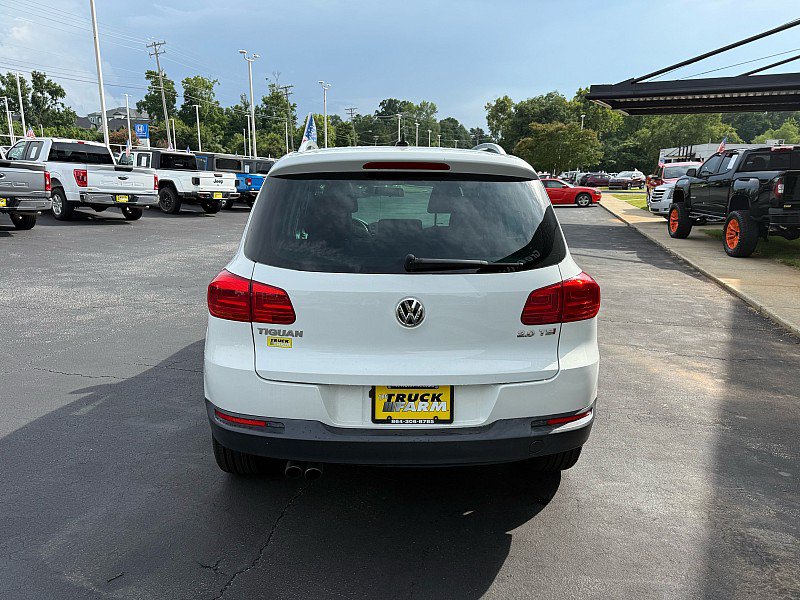 Used 2015 Volkswagen Tiguan SE FWD image 4