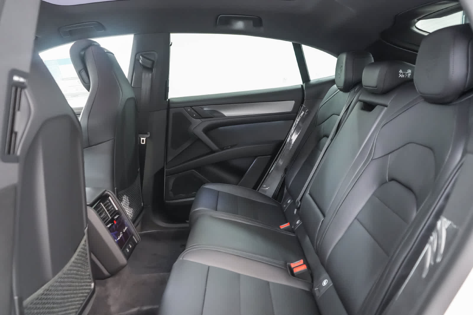New 2026 Porsche Cayenne S AWD/4WD image 23