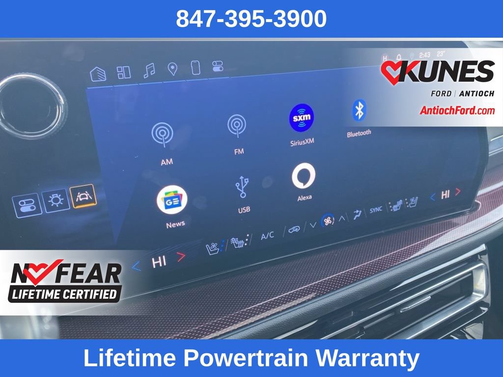 Used 2024 Chevrolet Traverse RS AWD/4WD image 33