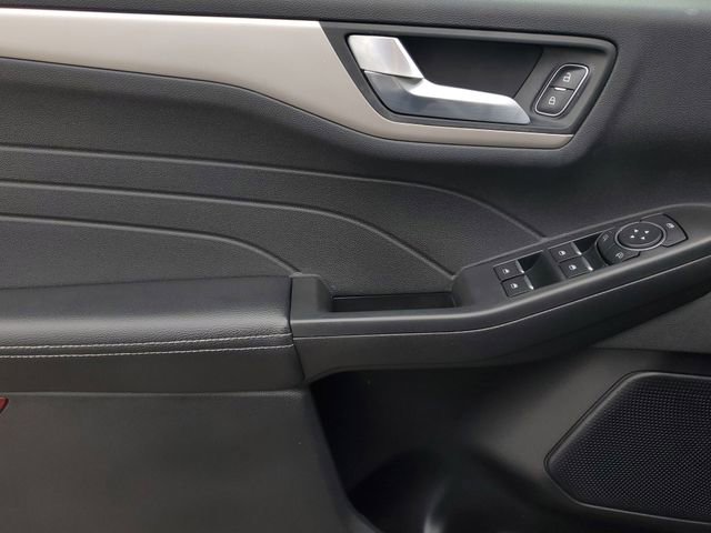 Certified 2022 Ford Escape SEL image 8