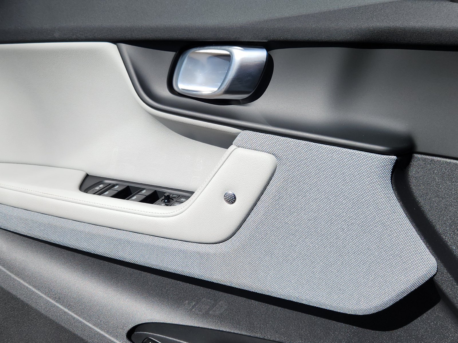 Used 2024 Polestar Polestar 2 AWD/4WD image 9