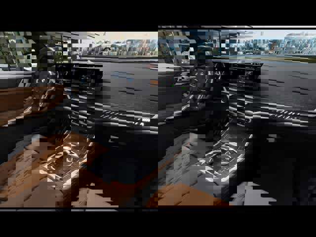 New 2025 BMW X7 M60i w/ Climate Comfort Package image 21