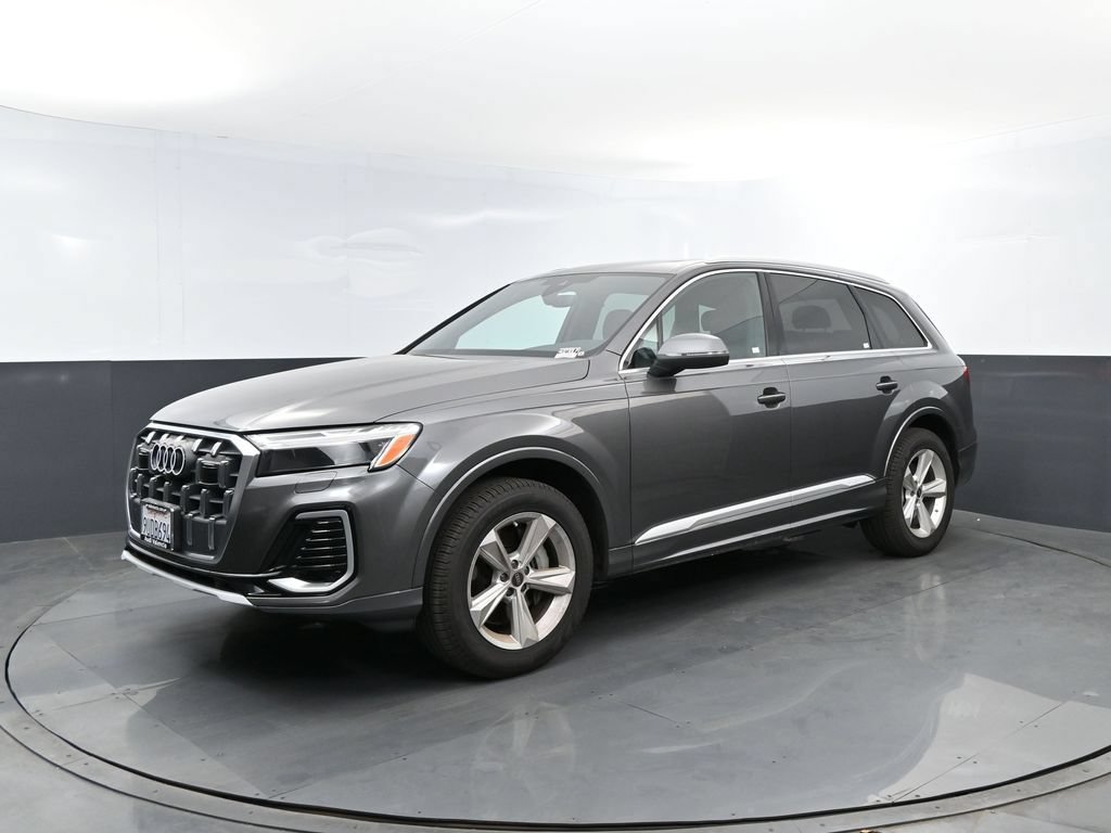 Used 2025 Audi Q7 2.0T Premium