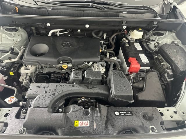 Used 2023 Toyota RAV4 XLE AWD/4WD image 11