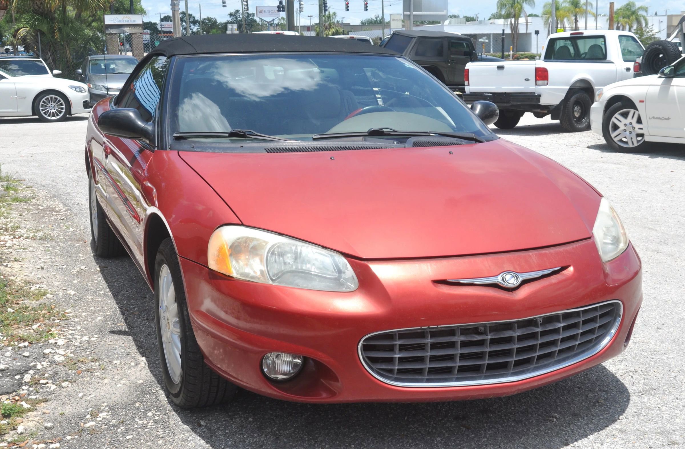 Used 2001 Chrysler Sebring LXi FWD image 5