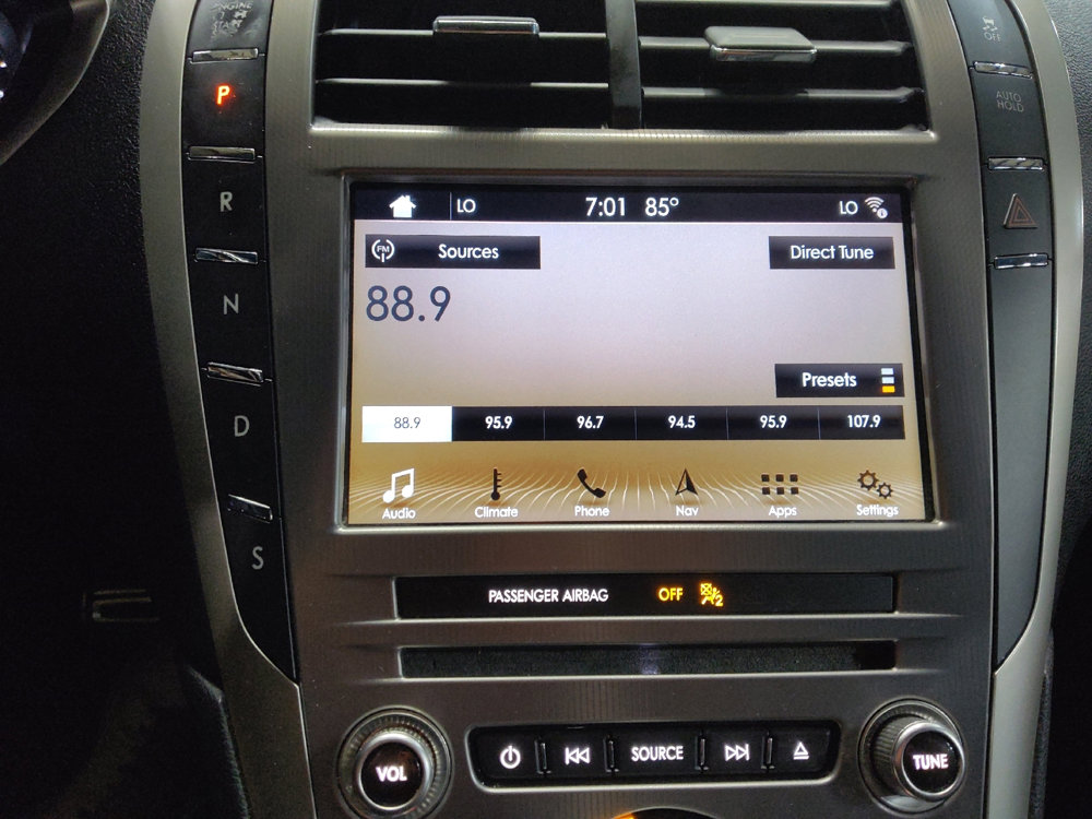 Used 2017 Lincoln MKZ Select w/ Select Plus Package image 25