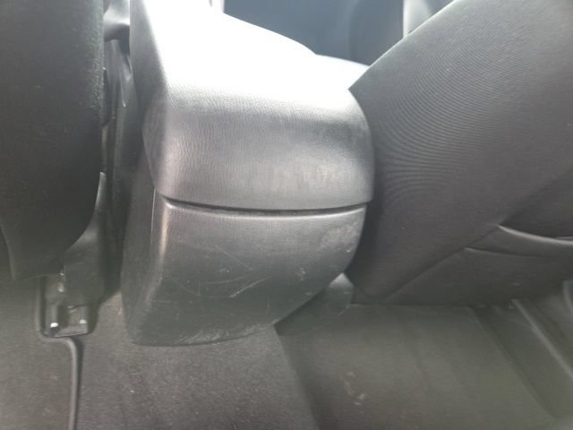 Used 2015 MAZDA MAZDA3 i SV FWD image 46