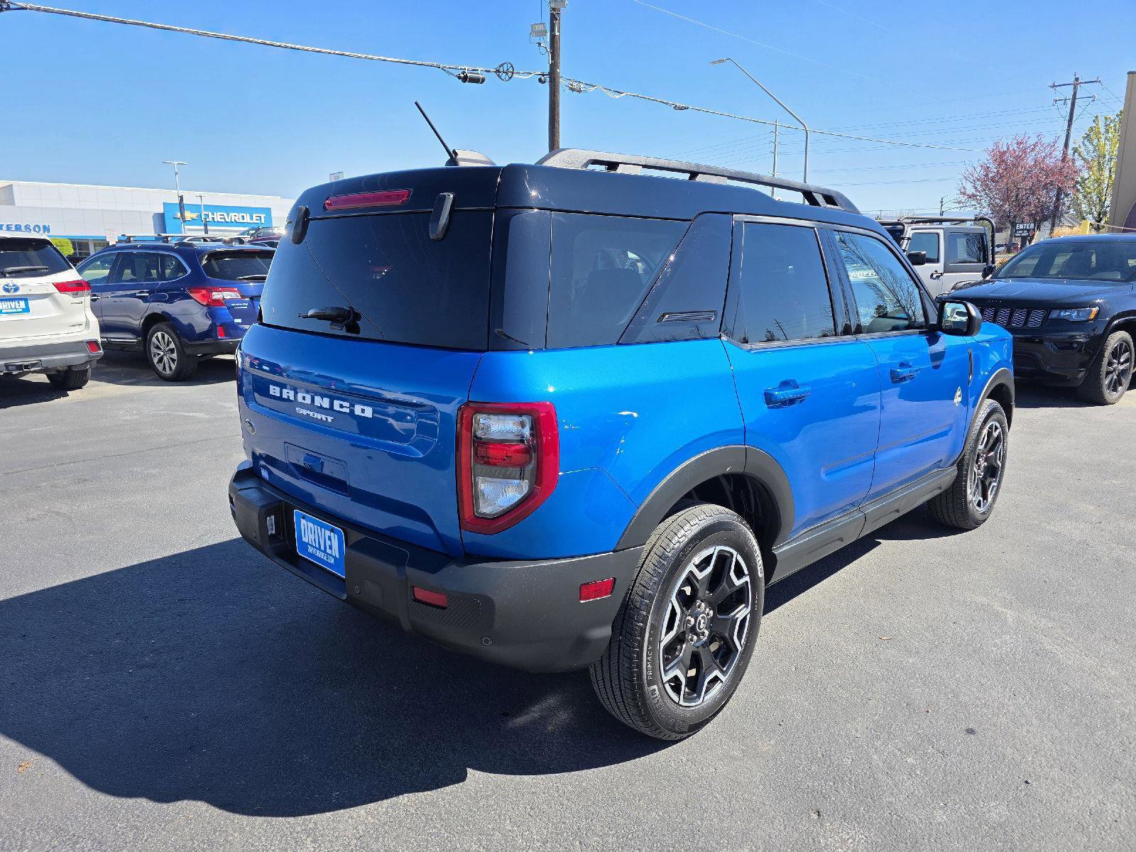 Used 2025 Ford Bronco Sport Outer Banks image 5