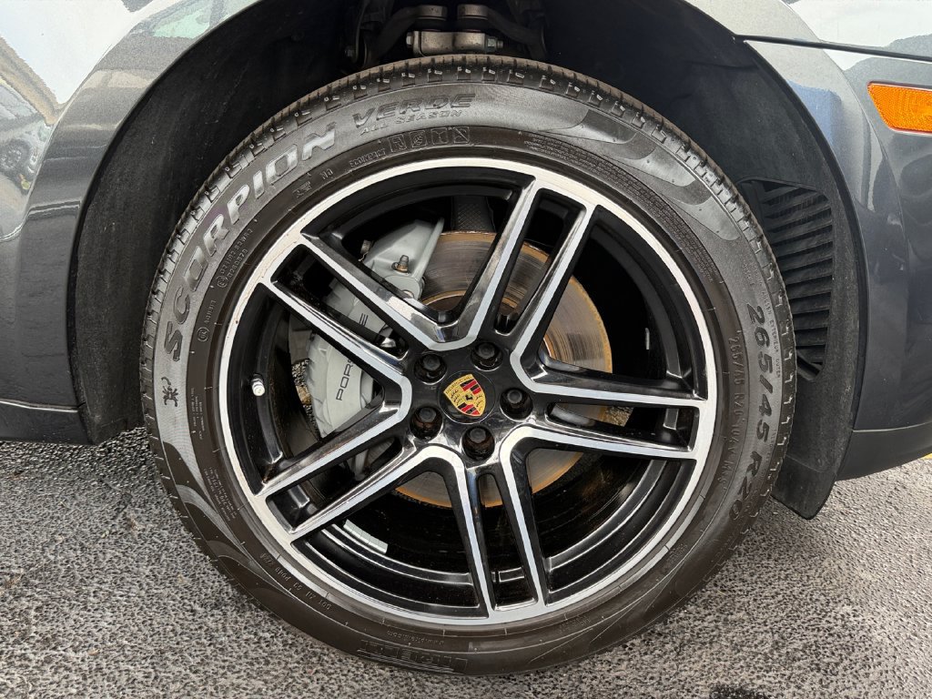 Used 2021 Porsche Macan S AWD/4WD image 45