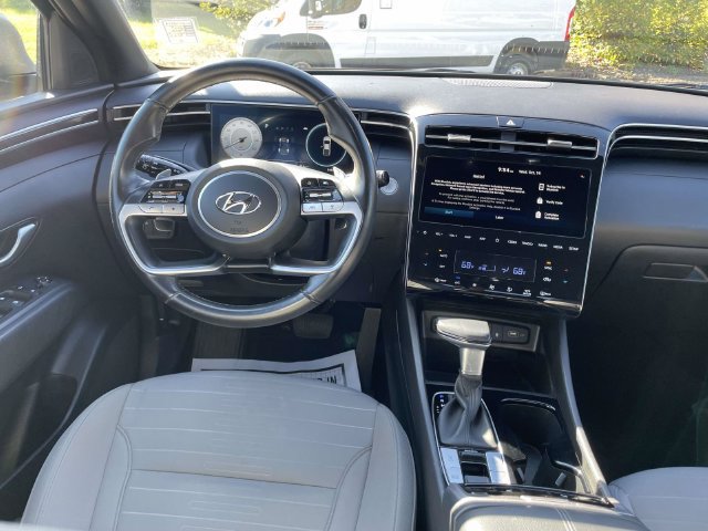 Used 2023 Hyundai Santa Cruz SEL Premium AWD/4WD image 13