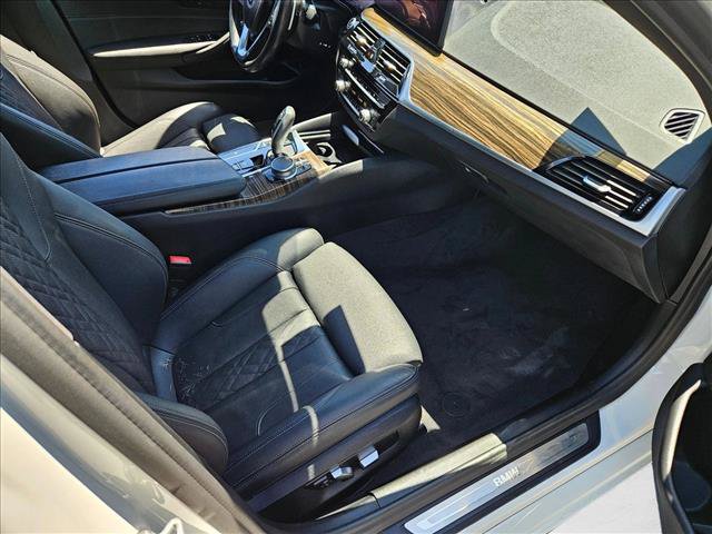 Used 2021 BMW 530i w/ Convenience Package RWD image 20