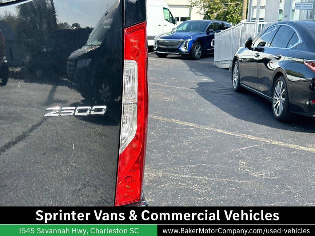 Used 2021 Mercedes-Benz Sprinter 2500 image 18