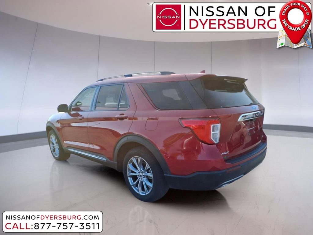 Used 2020 Ford Explorer XLT w/ Equipment Group 202A image 5