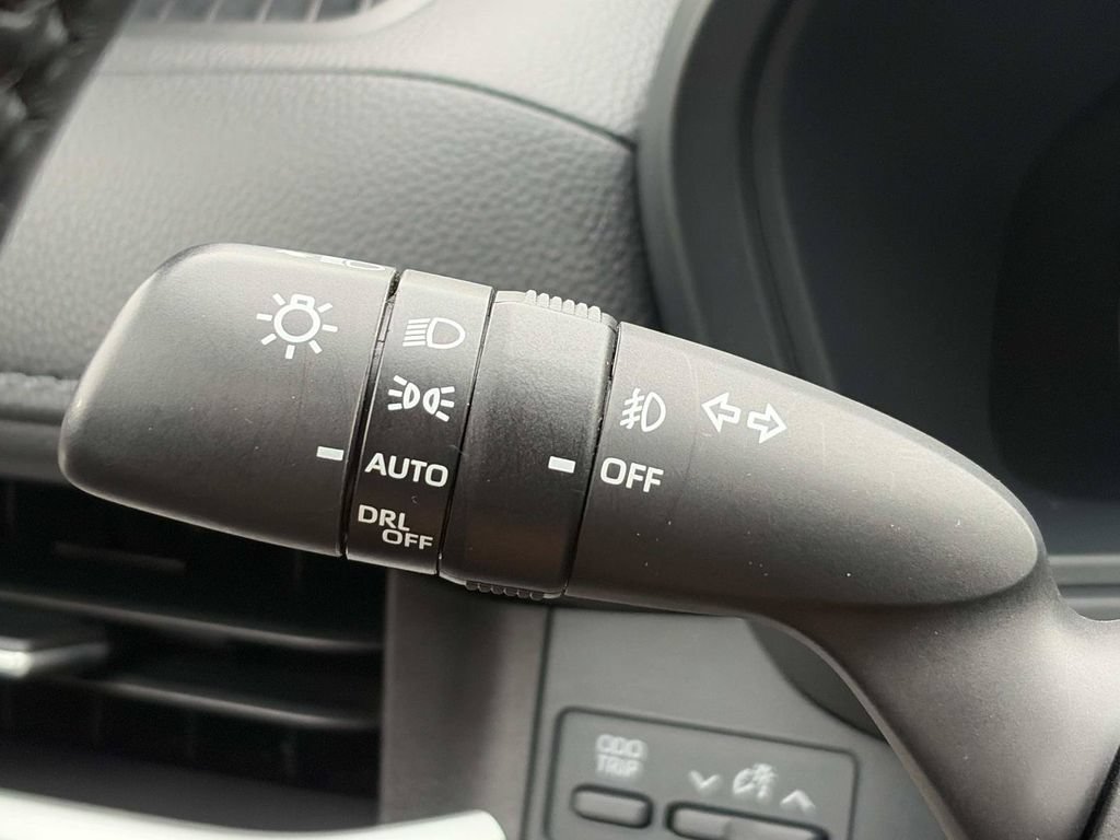 Used 2024 Toyota Grand Highlander FWD image 33