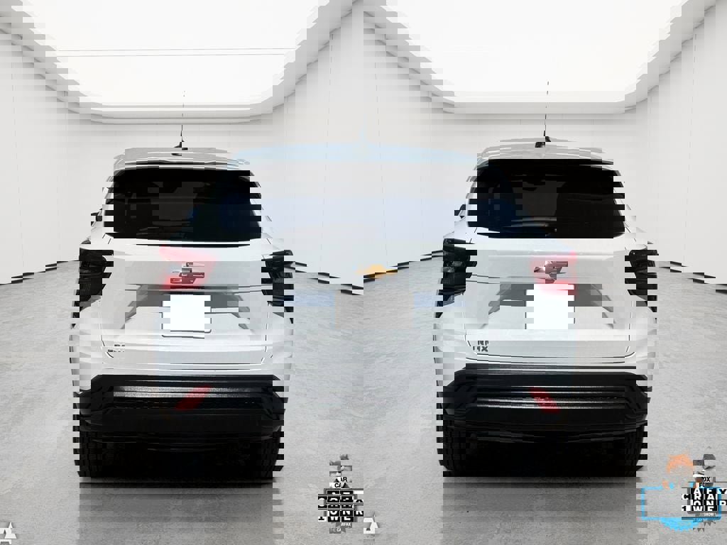 Used 2025 Chevrolet Trax LS image 6