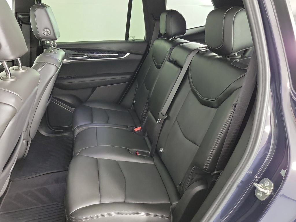 Certified 2024 Cadillac XT6 Premium Luxury FWD image 10