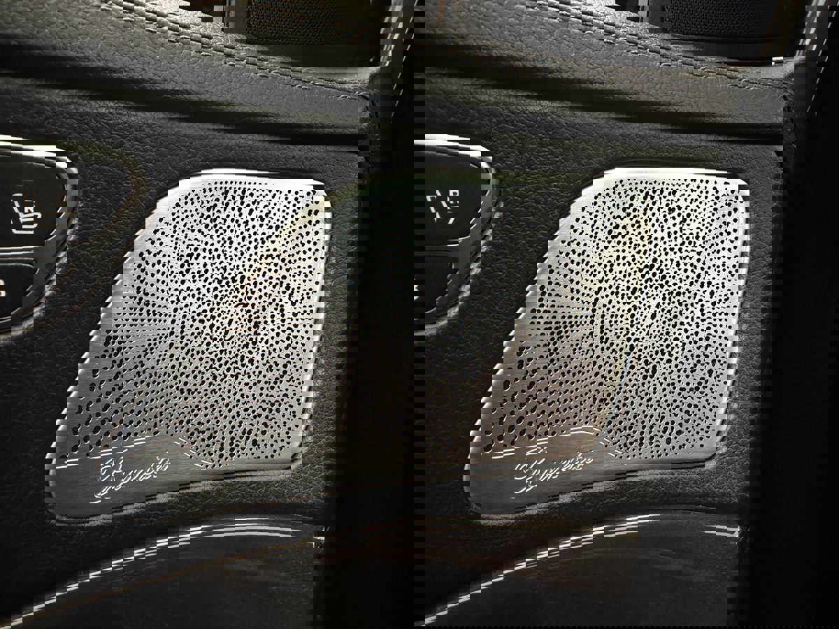 Used 2017 Mercedes-Benz S 550 4MATIC Sedan image 20