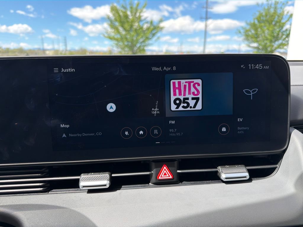 Used 2025 Hyundai Ioniq 5 SE image 19