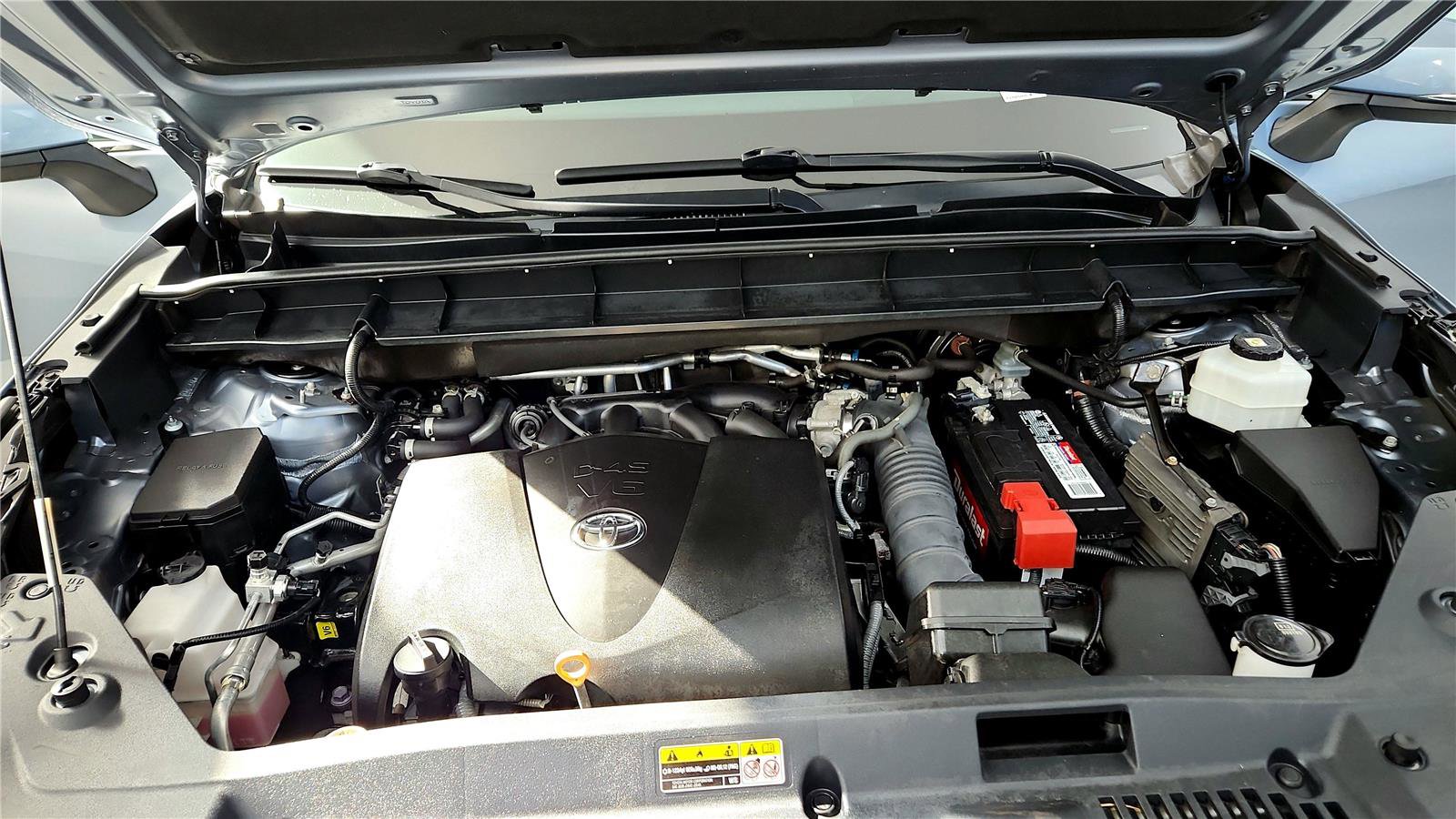 Certified 2021 Toyota Highlander XLE image 49