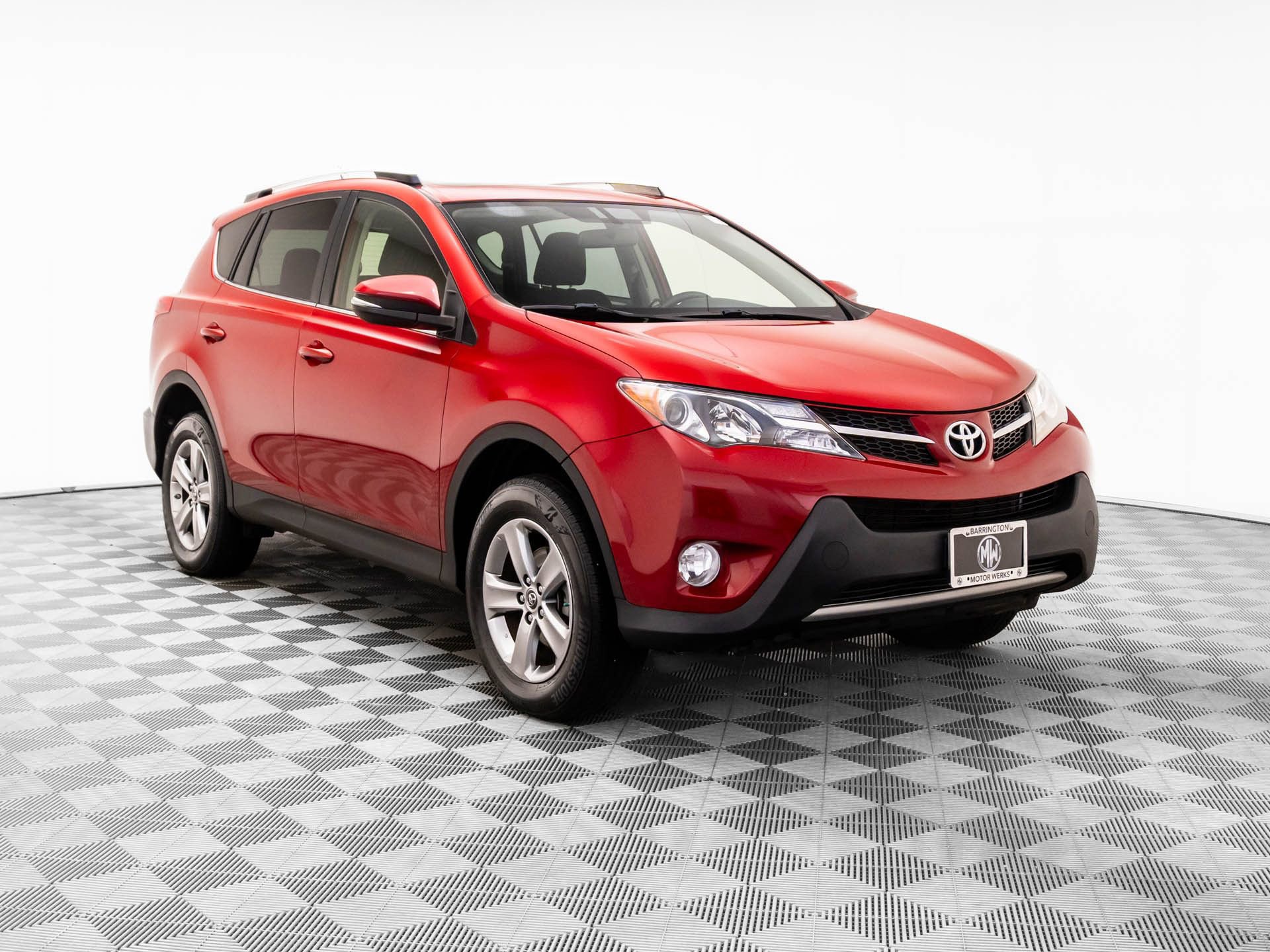 Used 2015 Toyota RAV4 XLE image 8