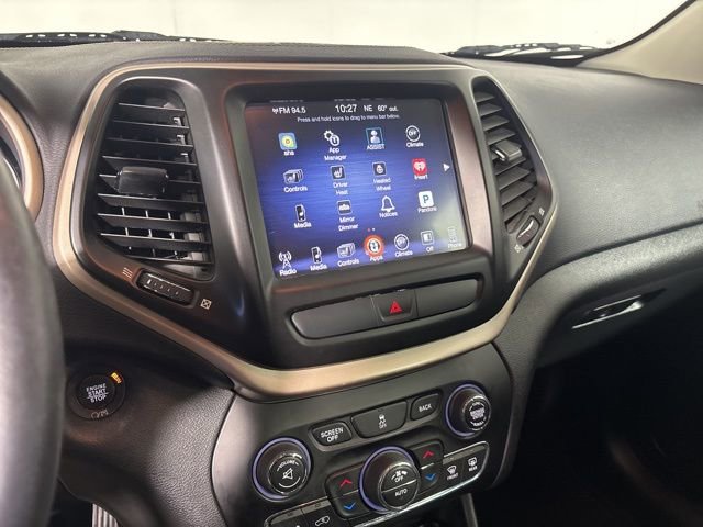 Certified 2017 Jeep Cherokee Limited image 18