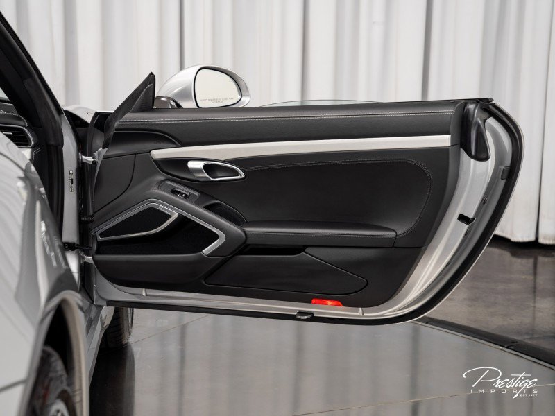 Used 2019 Porsche 911 Turbo S image 34