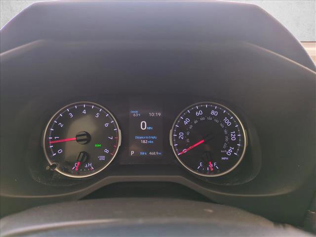 Used 2021 Toyota RAV4 XLE Premium FWD image 11