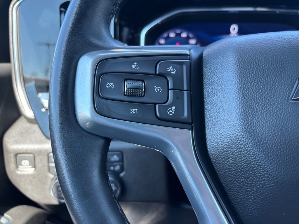 Used 2024 Chevrolet Silverado 2500 LTZ w/ LTZ Convenience Package image 18