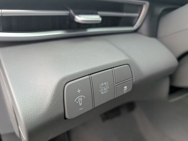 New 2026 Hyundai Elantra Blue image 17