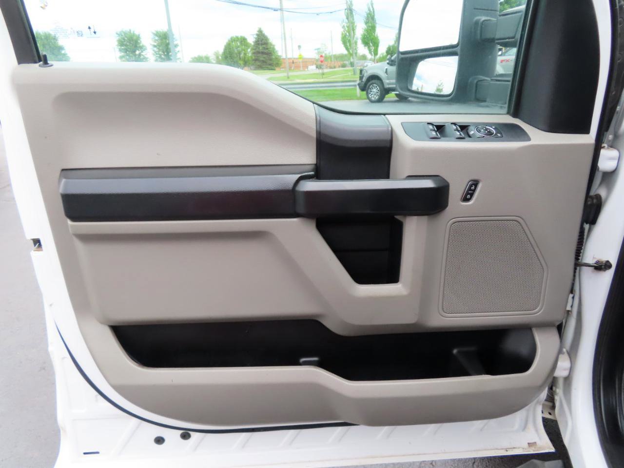 Used 2021 Ford F450 XL w/ STX Appearance Package AWD/4WD image 18