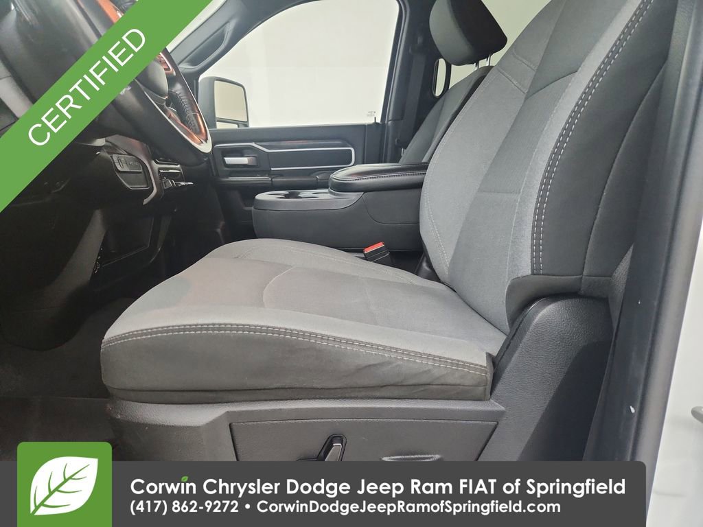 Used 2024 RAM 3500 Big Horn AWD/4WD image 12
