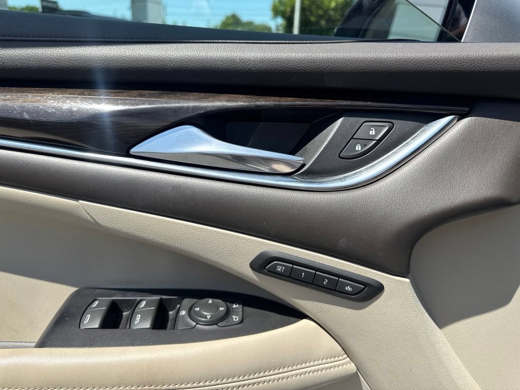 Certified 2017 Buick LaCrosse Essence w/ Sights and Sounds Package FWD image 19