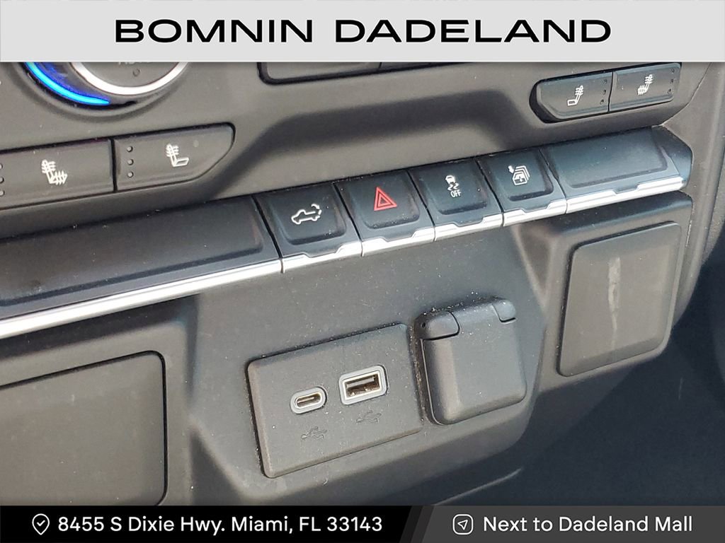 Used 2021 Chevrolet Silverado 1500 RST image 25