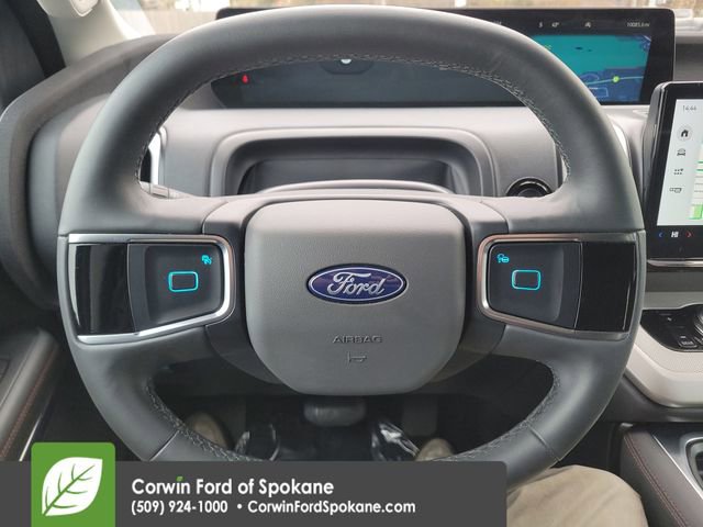 Certified 2025 Ford Expedition Active AWD/4WD image 29