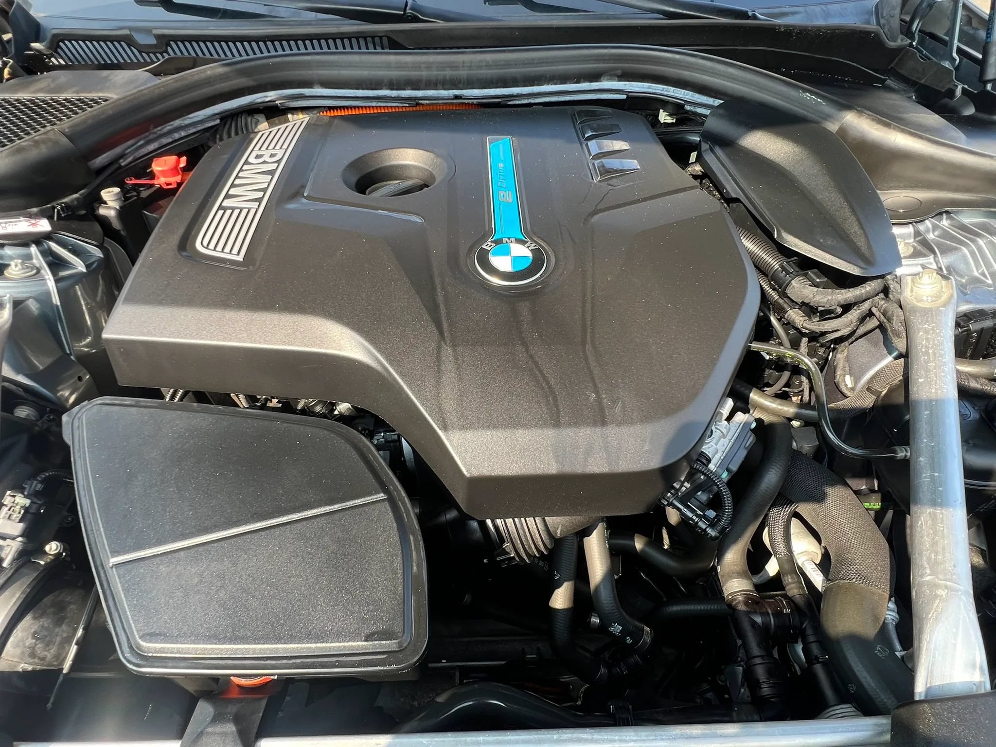 Used 2018 BMW 530e xDrive w/ Premium Package 2 AWD/4WD image 33